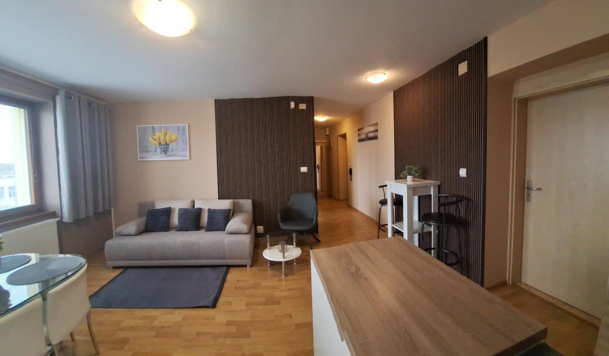 Apartman Elegance Liptovsky Mikulas Exterior foto